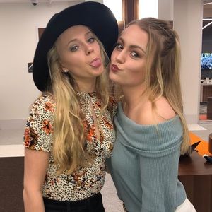 Meet your Posher, Abby